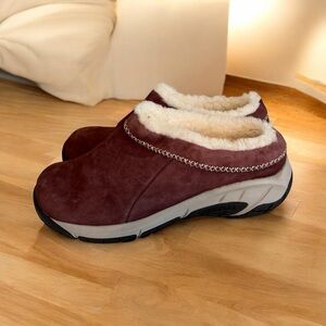Merrell Encore Ice 5 Burgundy Suede Slip-On Clogs - Women's 9.5 Wide